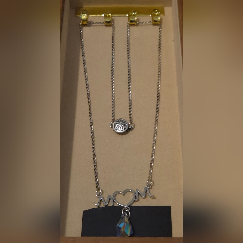 Sterling Silver 'Mom' Necklace with Heart and Crystal Pendant